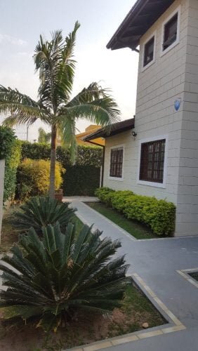 71070EF0-48CC-4033-BD03-5CC5A82AA3B9