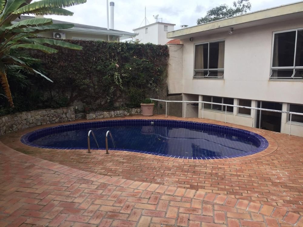 007ebf50-7e0b-4152-af5c-48e79af7bf2b