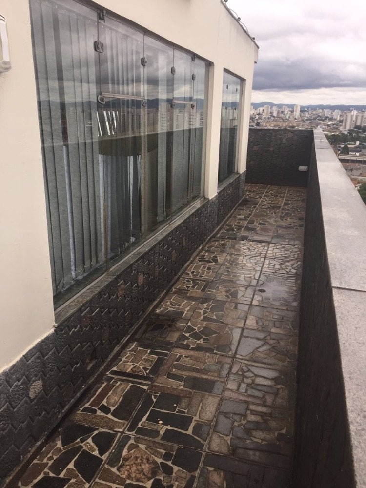 DAFC48D0-9CC1-40B3-B20F-2123EA7EE773