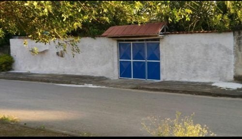 7128F572-1276-4D39-8801-14EC50A694C0