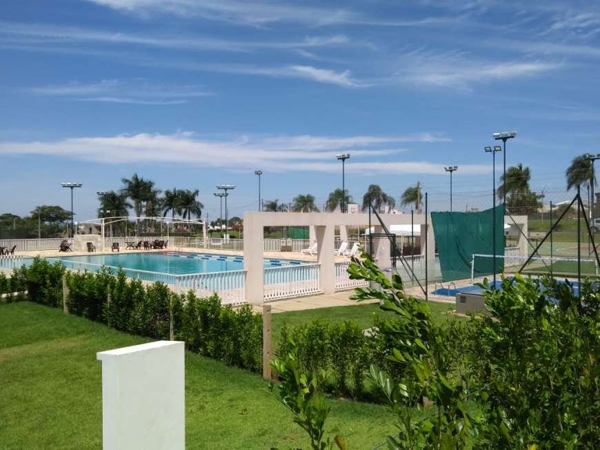 cd0f1fad1d59e98743118e2e59ce3b4a