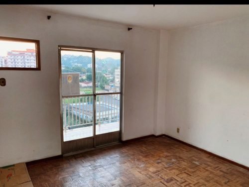 VENDO EXCELENTE APTO. 2 QUARTOS