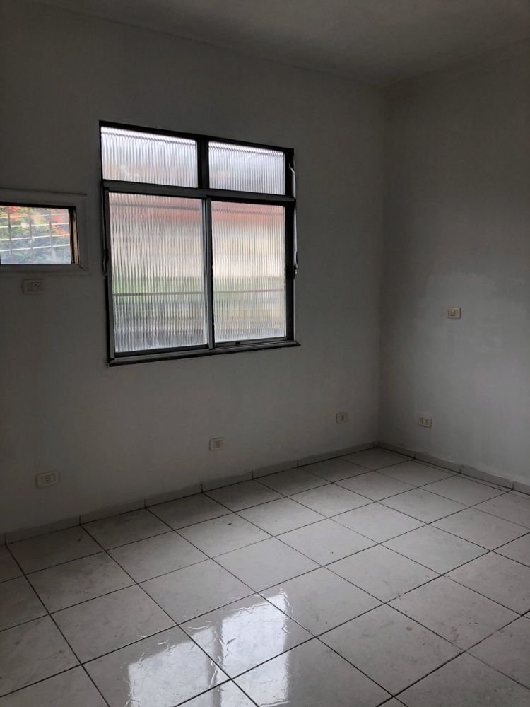 photo5033052680334977208