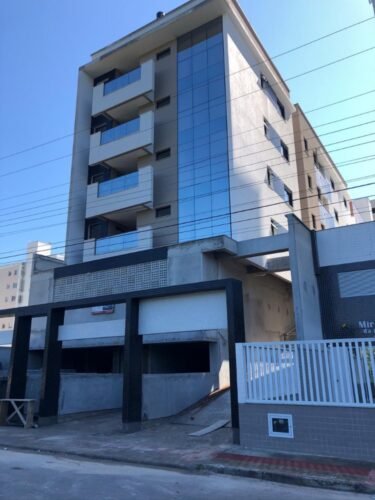 B1674225-1822-427E-AABE-134F316DFFD2