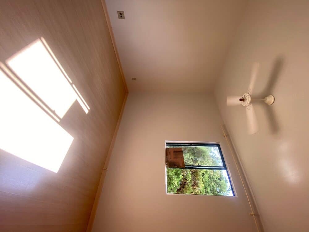 2AD24DE6-92A5-414A-8388-4968D740A4C0