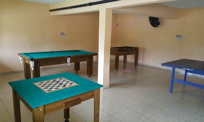 aHR0cDovL2ltZy5vbHguY29tLmJyL2ltYWdlcy81OS81OTQ2MTUwODExMDk3NzcuanBn