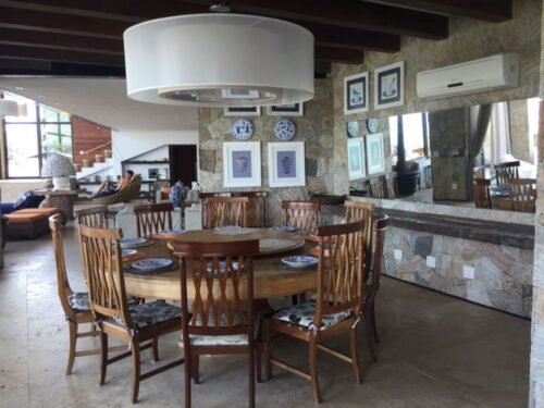 0b1bc7b4-0fd5-4747-bbd0-216c21c77461