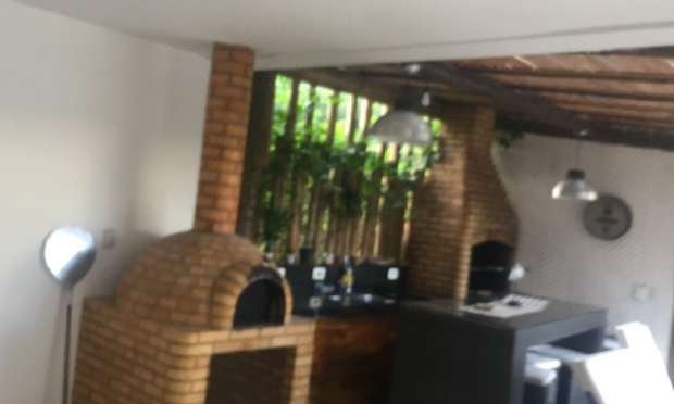 5b833a34-88d5-493b-824d-dd8801522d94_g