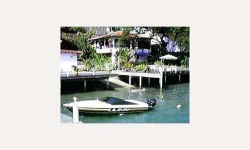 8d0c699a-2757-43a9-ab39-7cf2854d6129_g