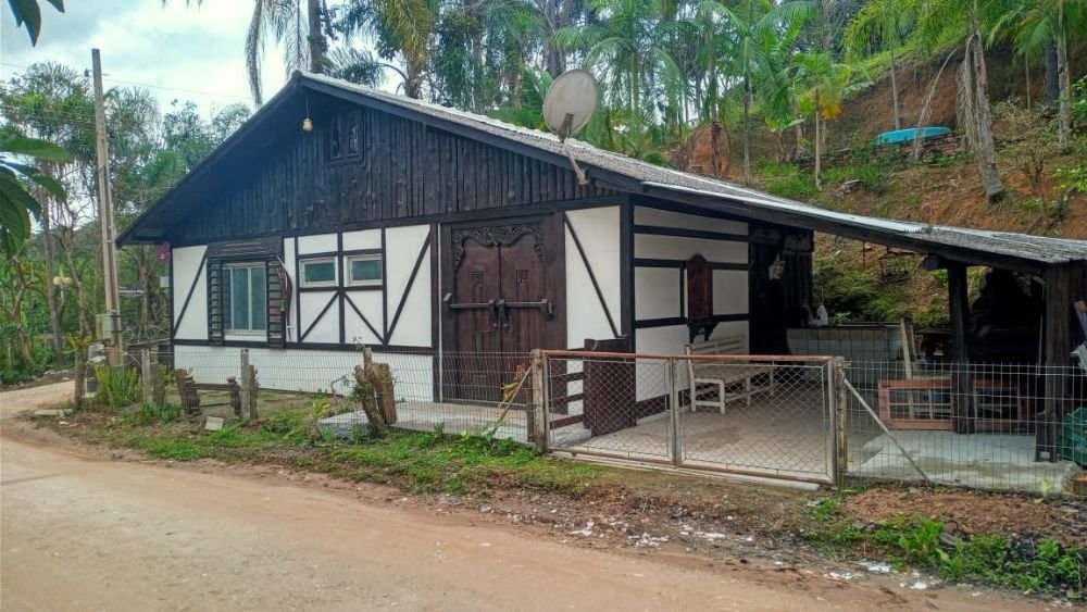 da9e9fad-4263-4dfd-bd04-f177f626ae42 (1)