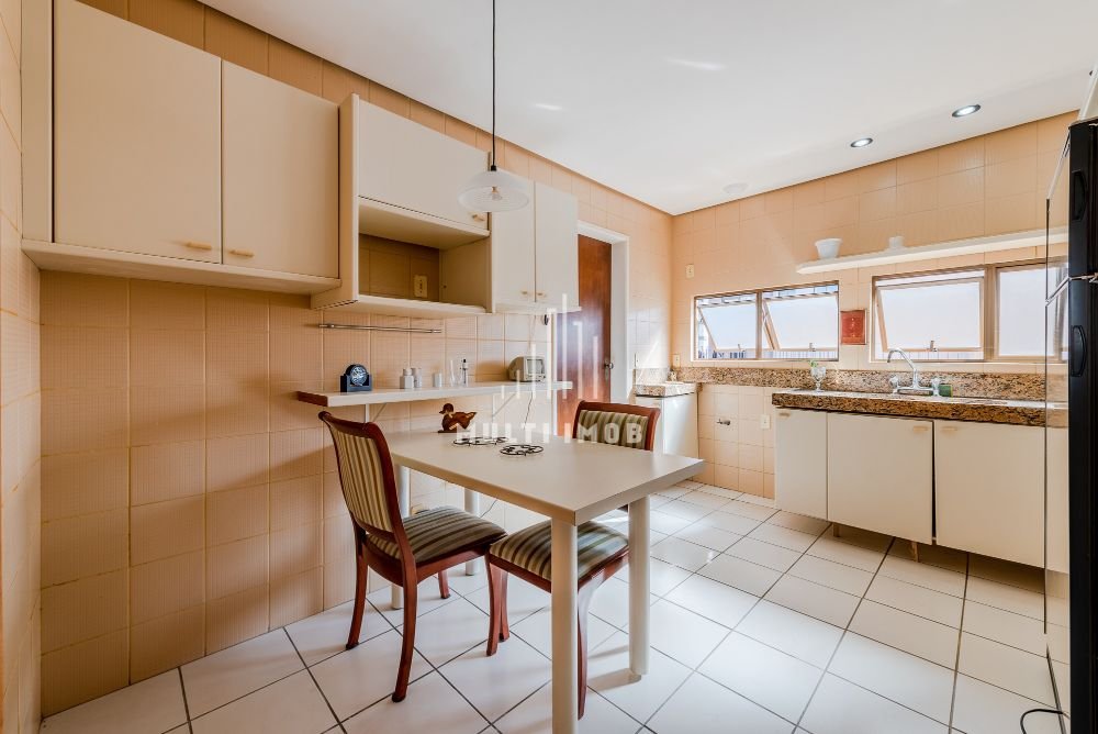 iZ0cA478_154416151f5abf10a2