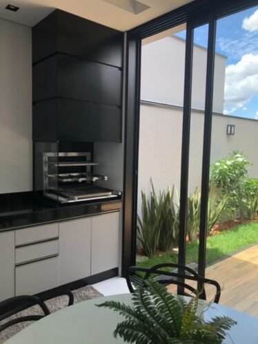 f596ff38-919c-4c94-903a-20131e9f4cf0