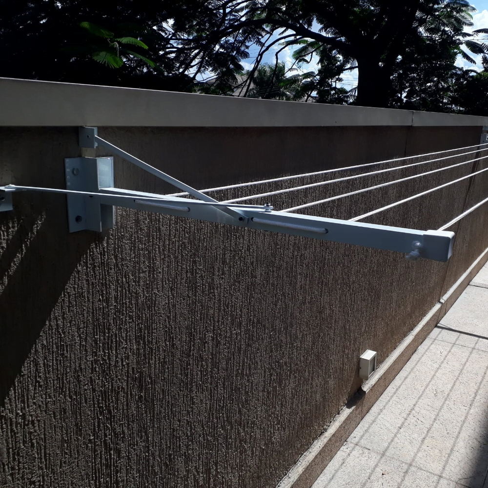 varal para área de serviço, Varal de muro,