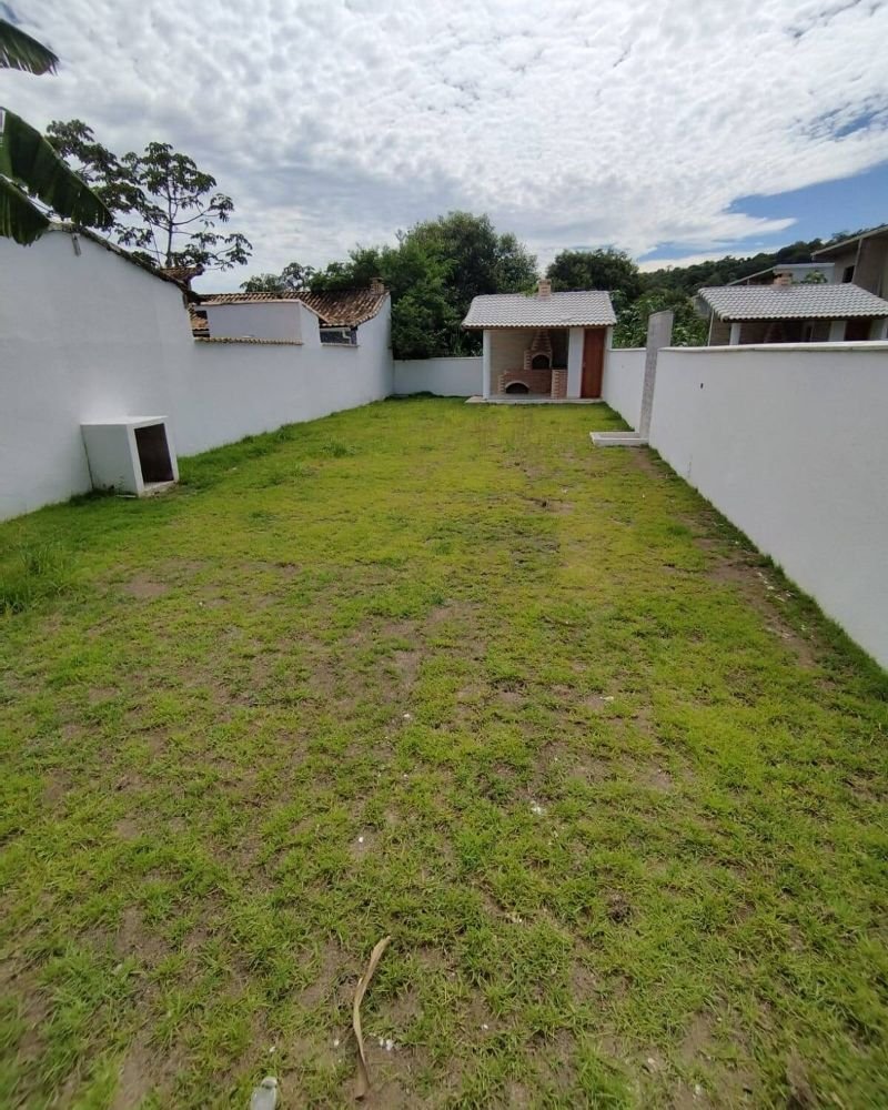 14.Quintal dos fundos