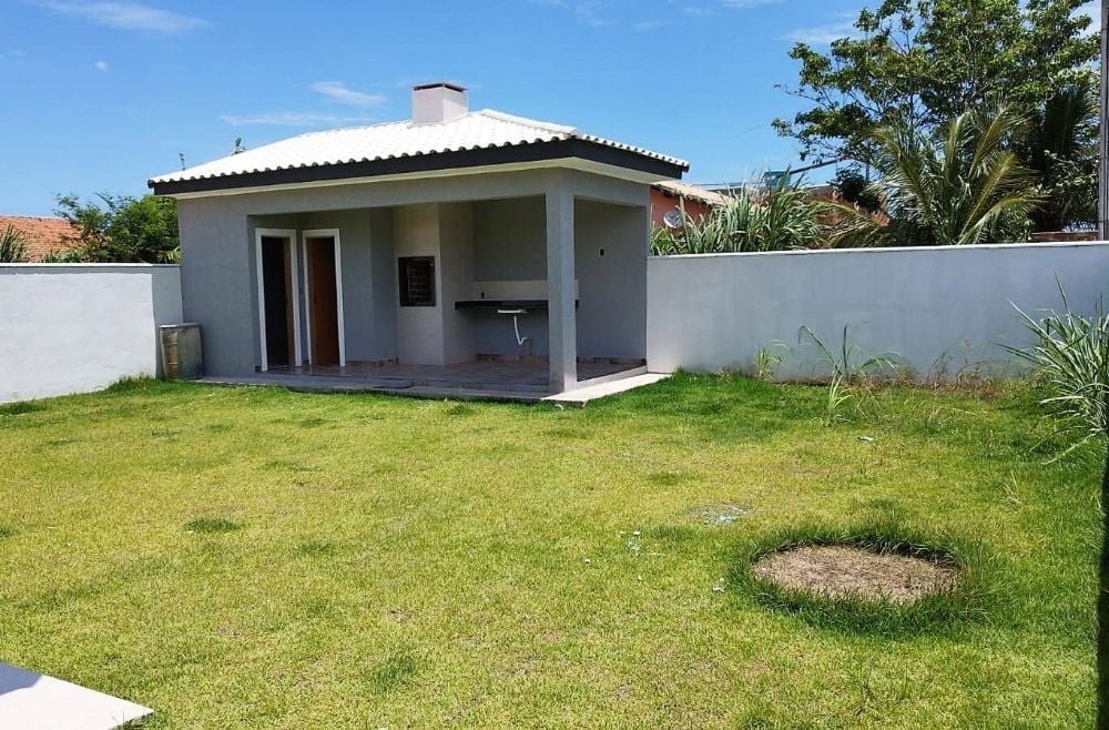 9.Quintal dos fundos