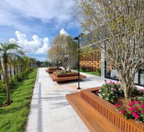 2afde5d4-e79b-4ff4-b9b3-abbb72ab8e7d