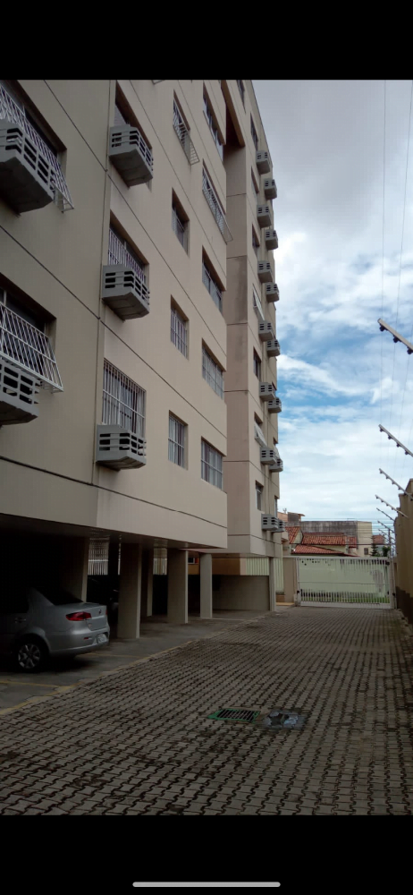 E305C76D-F093-41F9-AA22-EAADC160633C