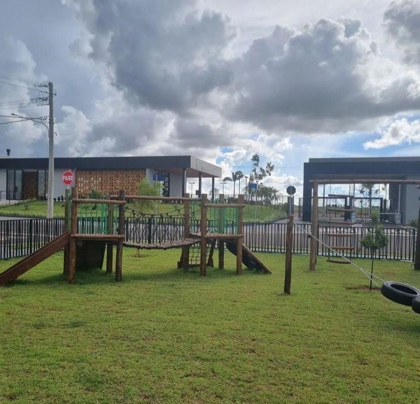 5b18ea74-b647-4e17-ab22-0769b7aba0c3