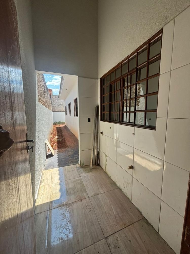 WhatsApp Image 2024-06-05 at 17.50.01 (1)