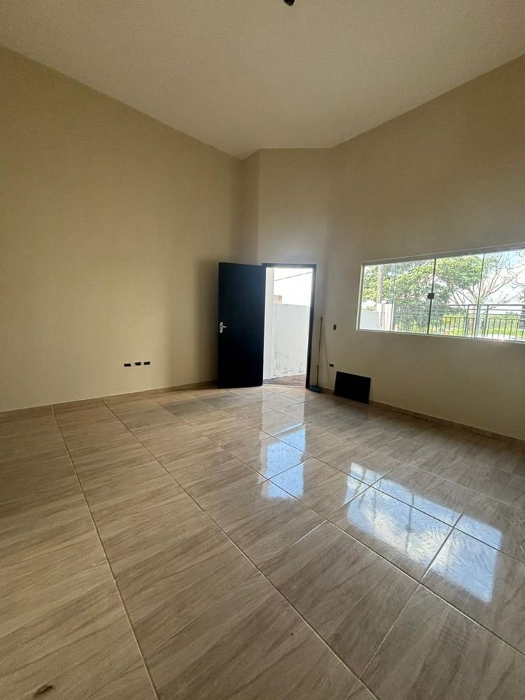 WhatsApp Image 2024-06-05 at 17.50.01 (2)