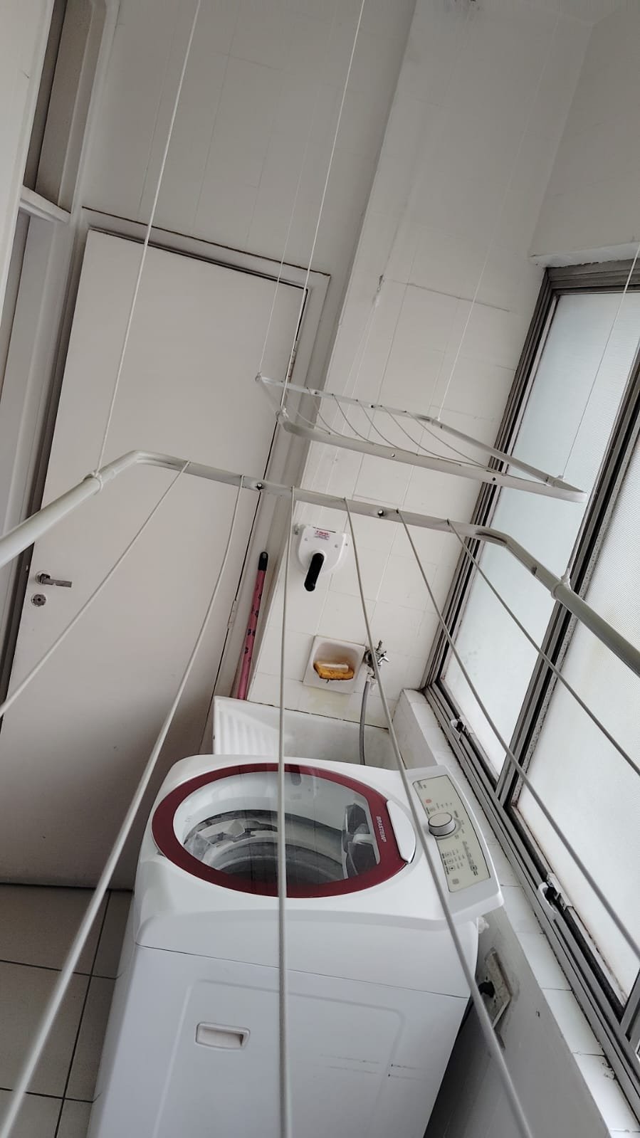 1ca8c809-84e3-4d37-bcdb-b7530bf9fa55