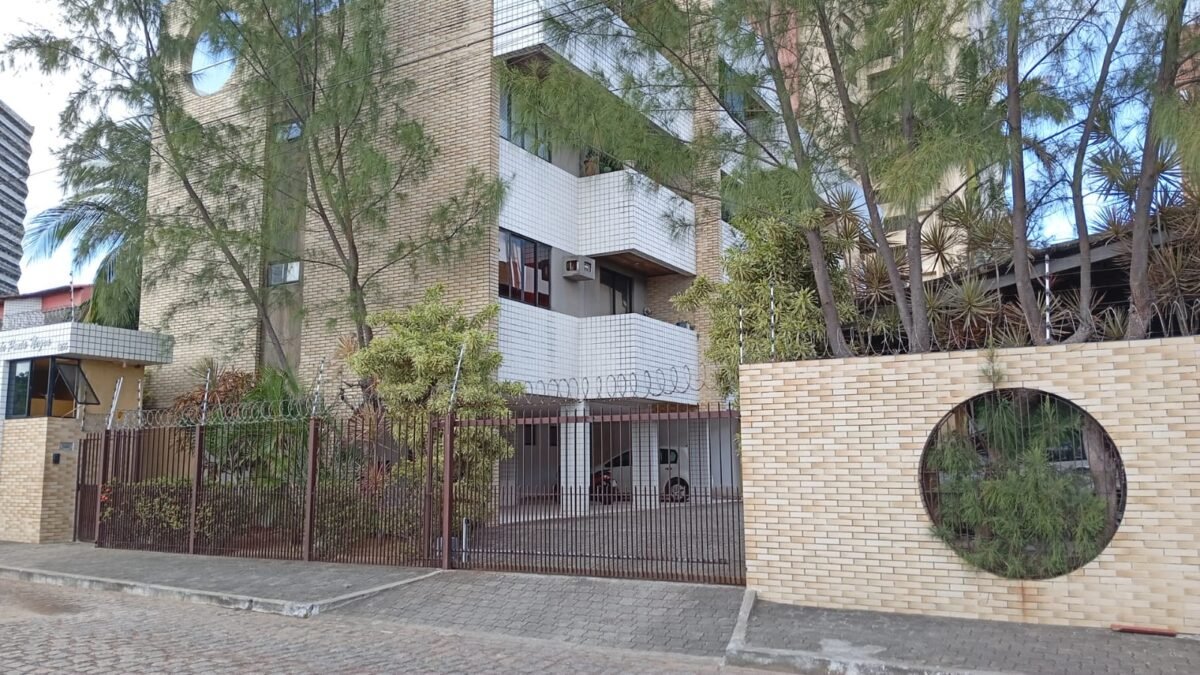 43a88d19-857f-4b8d-933d-f048bd03f83d